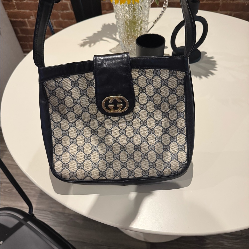 Gucci Ophidia Vintage Authentic Adjustable Crossbody and Shoulder Strap Bag